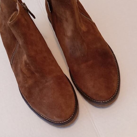 Italeau Women's Size 8.5 Waterproof Brown Town Suede Boots. Comfy, Casual - Picture 4 of 8